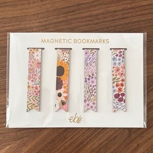 2/$10 Floral Magnetic Bookmarks Set